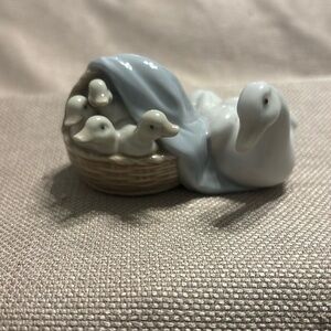 Lladro Porcelain Ducklings Figurine